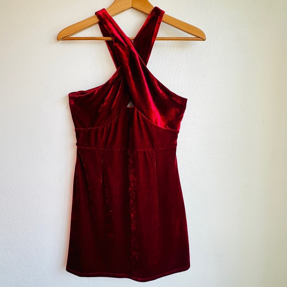 NBD Red Velvet Mini Dress – Crisscross Halter Med Revolve Festive Holidays